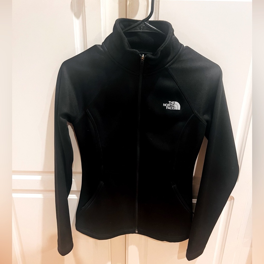 North Face Black Jacket EUC size XS
